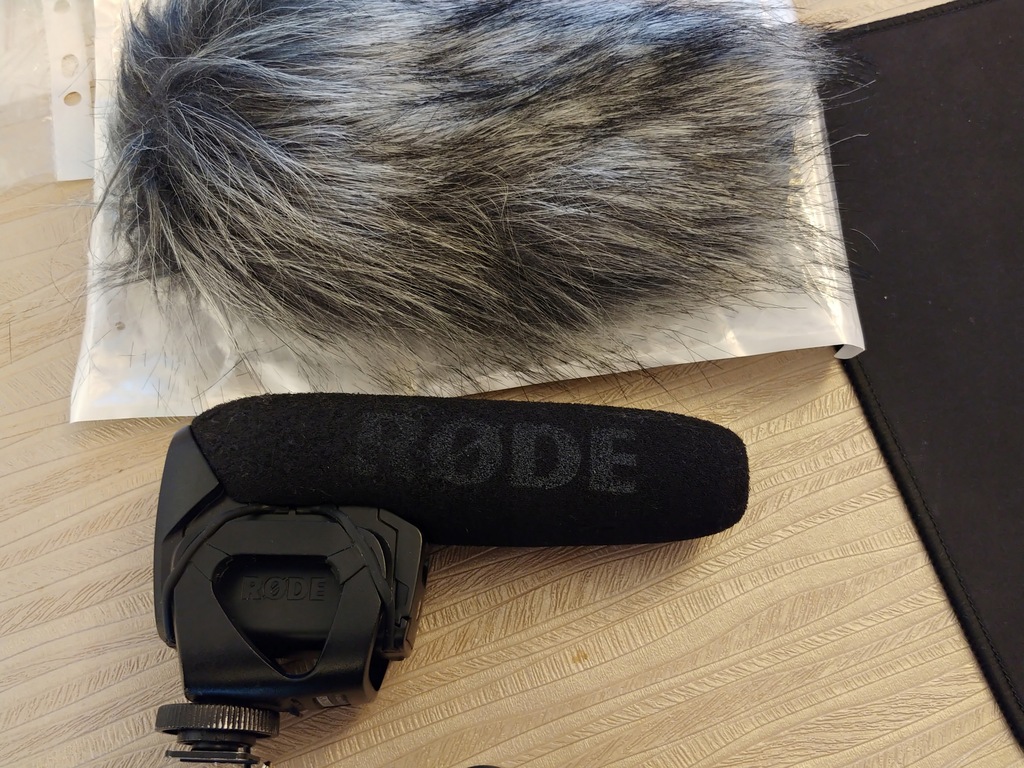 RODE VIDEOMIC PRO+ DEAD cat-mikrofon do filmowania