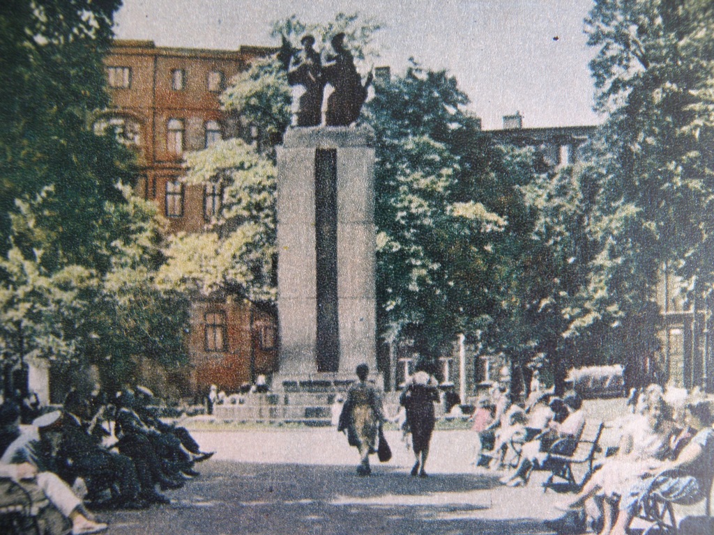 Katowice Plac Wolności pomnik wdzięczności Armii Czerwonej 1957