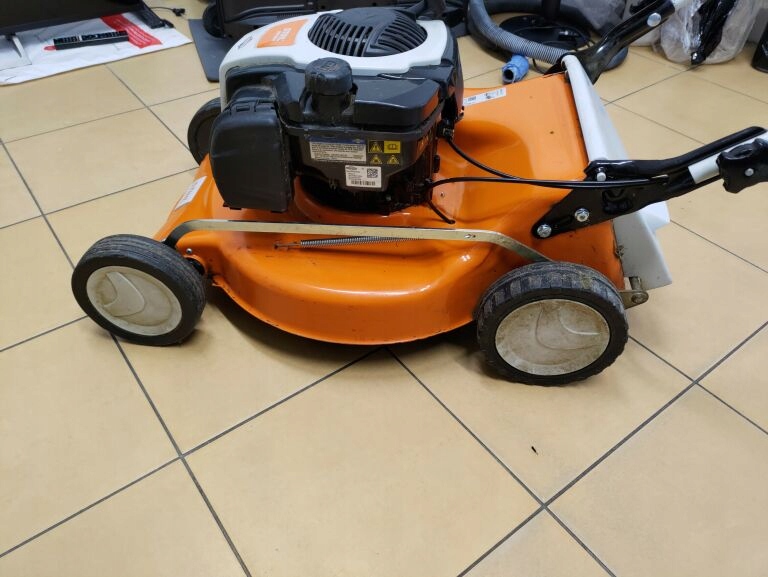 KOSIARKA SPALINOWA STIHL RM 253 T 11292568745 oficjalne archiwum Allegro