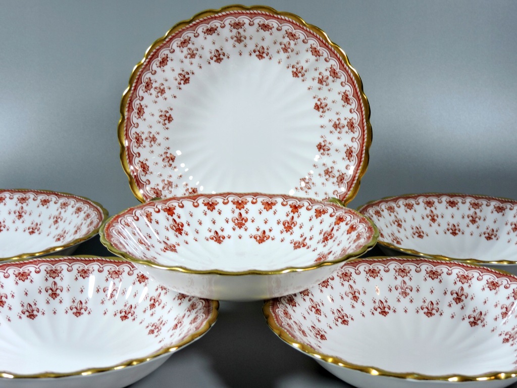 6x Misa Królewska Fleur De Lys Red Spode Anglia