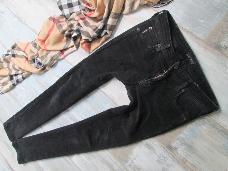 ARMANI JEANS____CZARNE spodnie SLIM____27 36 S