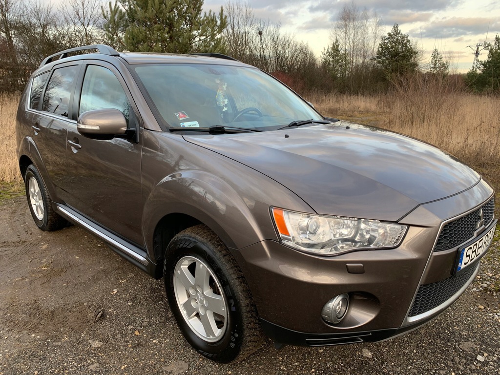 Купить Mitsubishi Outlander Два набора цветов: отзывы, фото, характеристики в интерне-магазине Aredi.ru