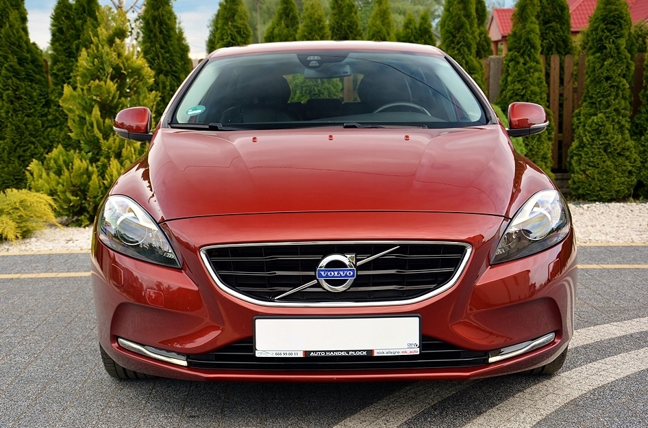 Volvo V40====Summum ====Bordo===Full====Zobacz= - 8124292916 - Oficjalne Archiwum Allegro