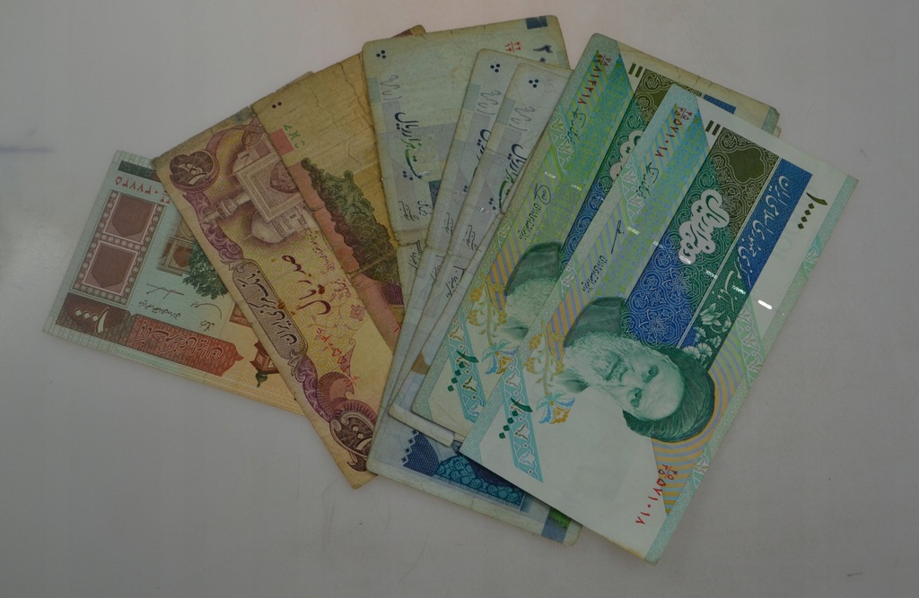 Banknoty - zestaw 27 - Iran - banknoty - miks - 9 sztuk