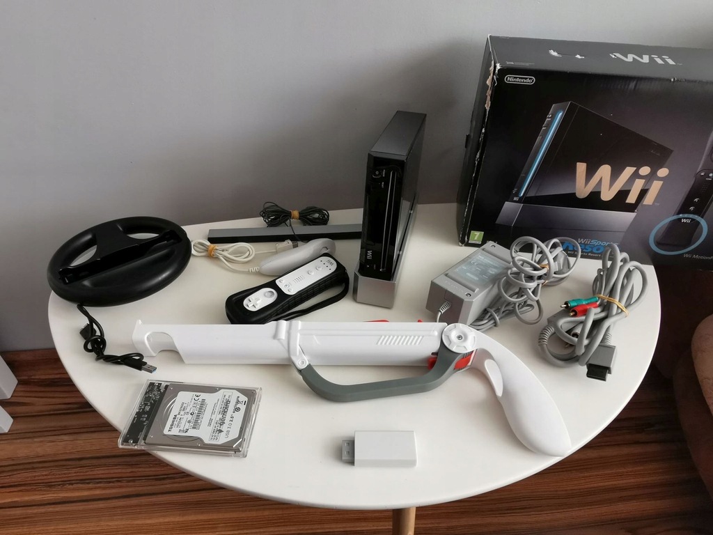 Nintendo WII Soft 320gb czarna-EMU 125gier