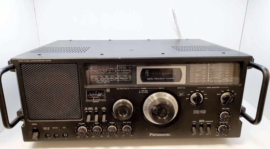 Kolekcjonerskie radio globalne Panasonic DR49