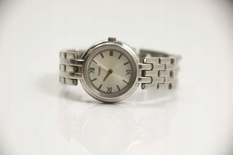 DAMSKI ZEGAREK TIMEX SR-516SW 30WR