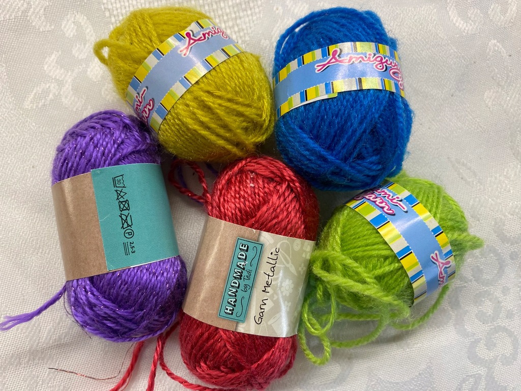 WŁÓCZKA akryl 5 dkg nr 26.07-12