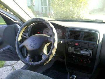 Nissan Almera 1999