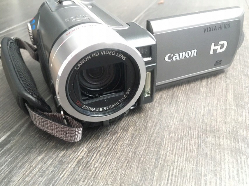 kamera Canon Vixia HF100 + SanDisk Ultra SDHC 16GB