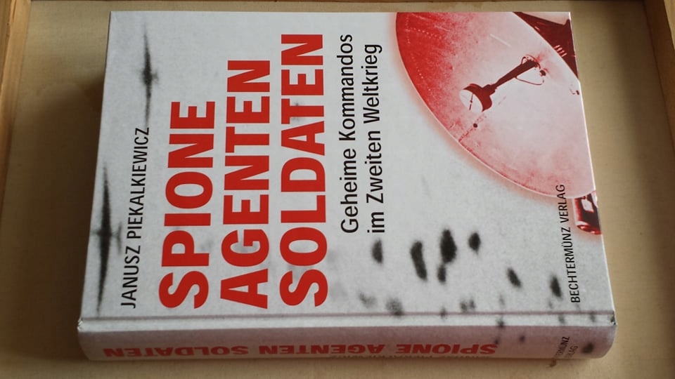 książka Spione Agenten Soldaten J. Piekalkiewic