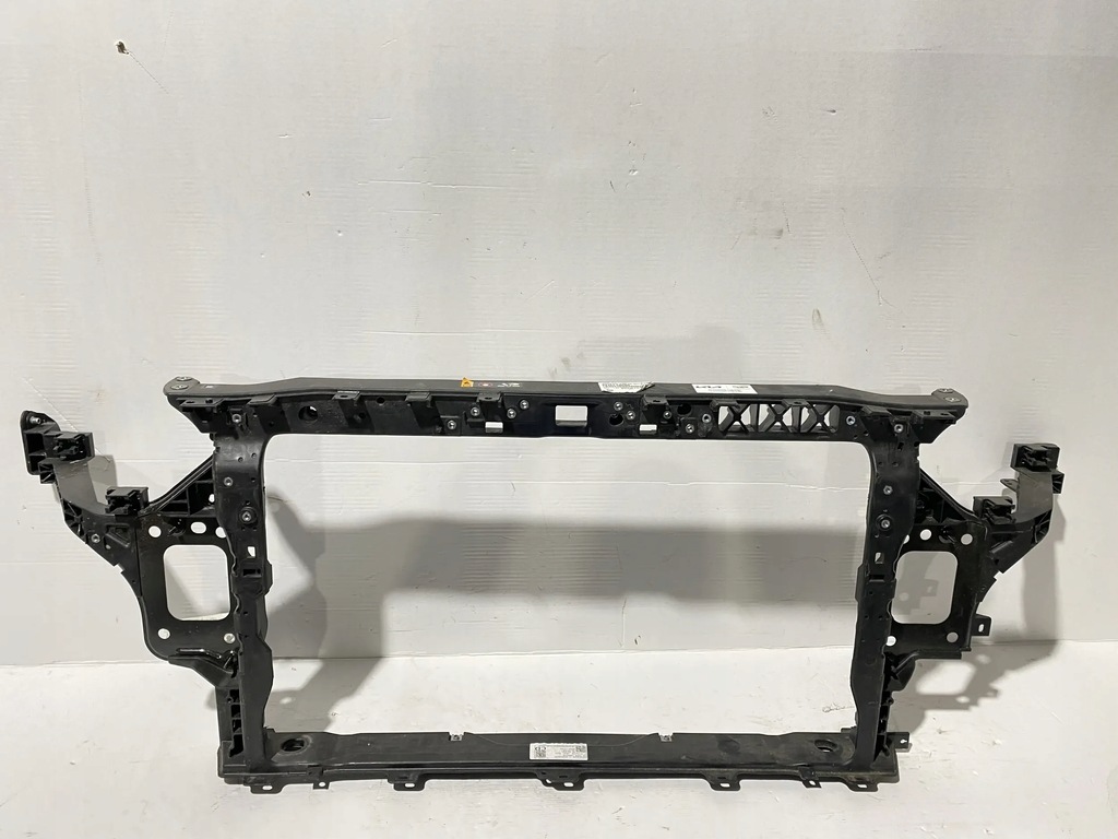 PAS PRZÓD WZMOCNIENIE KIA CEED III 64101CR200