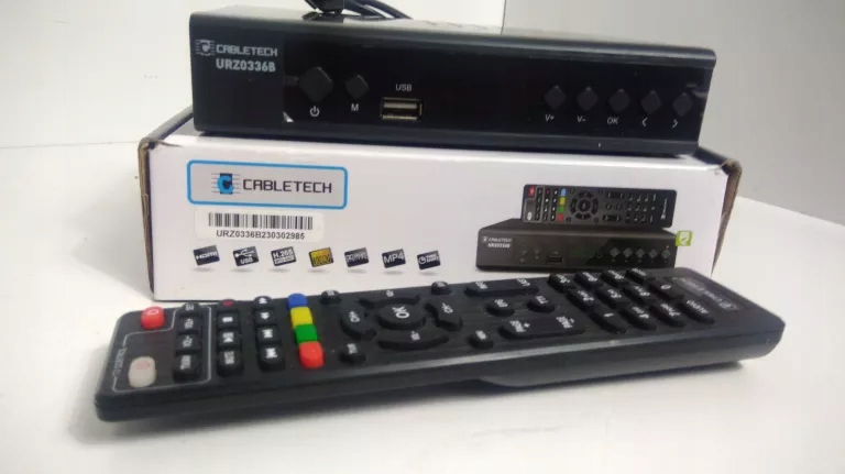 DEKODER DVB-T2 CABLETECH URZ0336B