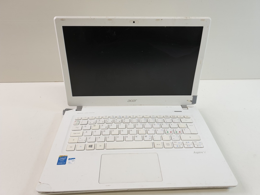 Aser Aspire V3-371 i5 4th Gen (2137650)