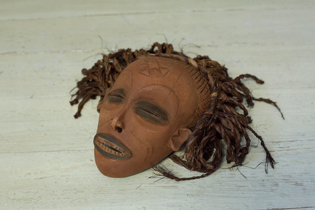 Maska afrykańska rzeźbiona drewniana Afryka 1