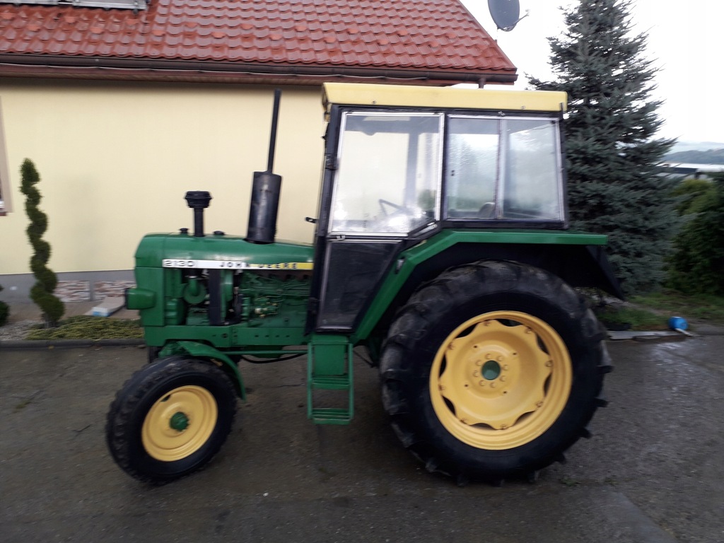 John Deere 2130 , ciągnik rolniczy