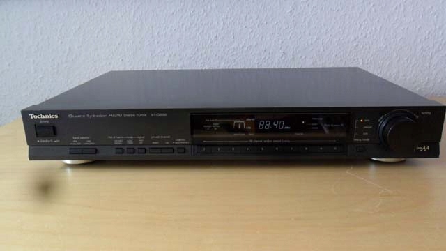 ST-G560 Technics Quartz Synthesizer FM AM a