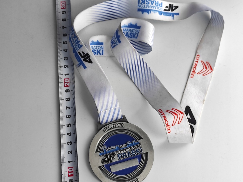 MEDAL WARSZAWA PÓŁMARATON PRASKI 2019