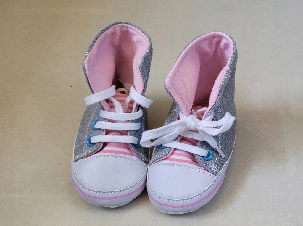 buty dla niemowlaka 0-14
