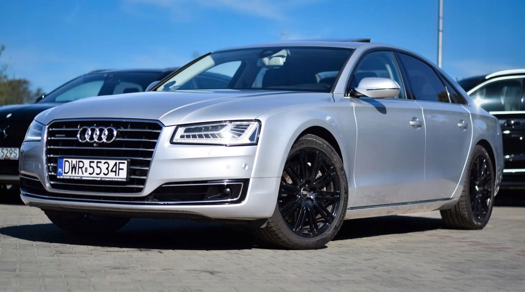 Audi A8 4,2 TDi Night View Webasto ACC Solar HUD Matrix 360° Bose 177000 km