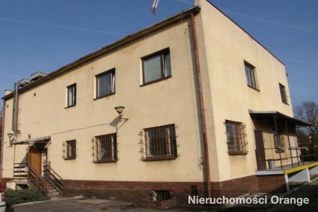 Komercyjne, Kostrzyn, Wyśmierzyce (gm.), 794 m²