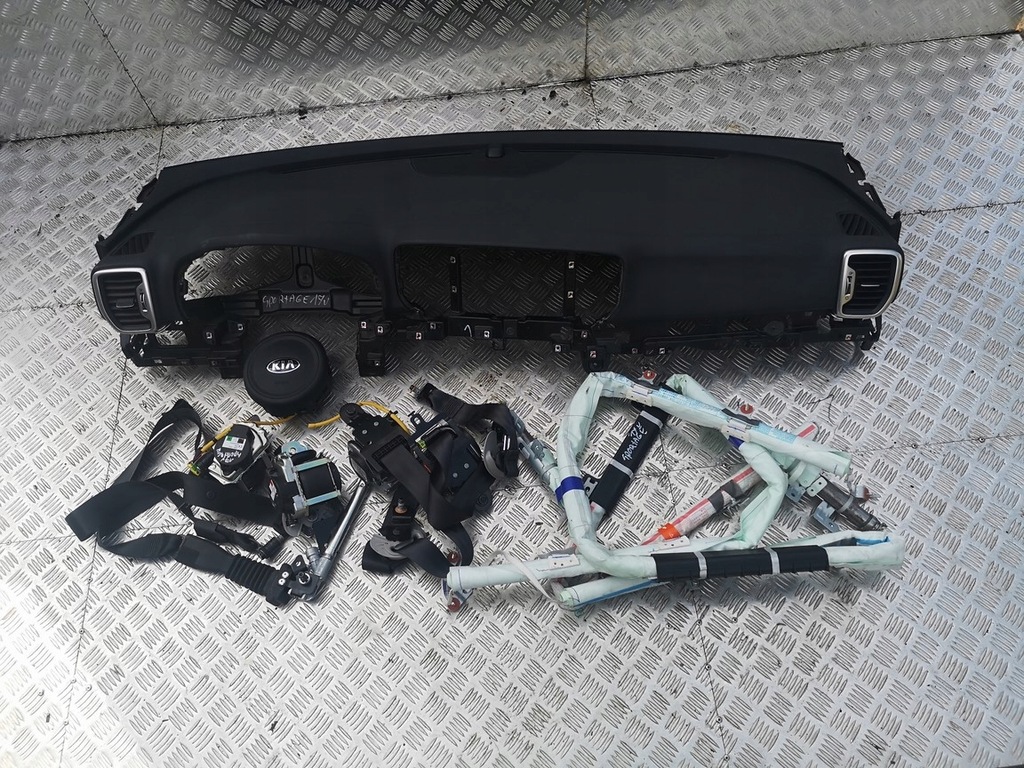 DESKA KONSOLA AIRBAG KIA SPORTAGE IV 4 17r 12684053579 oficjalne