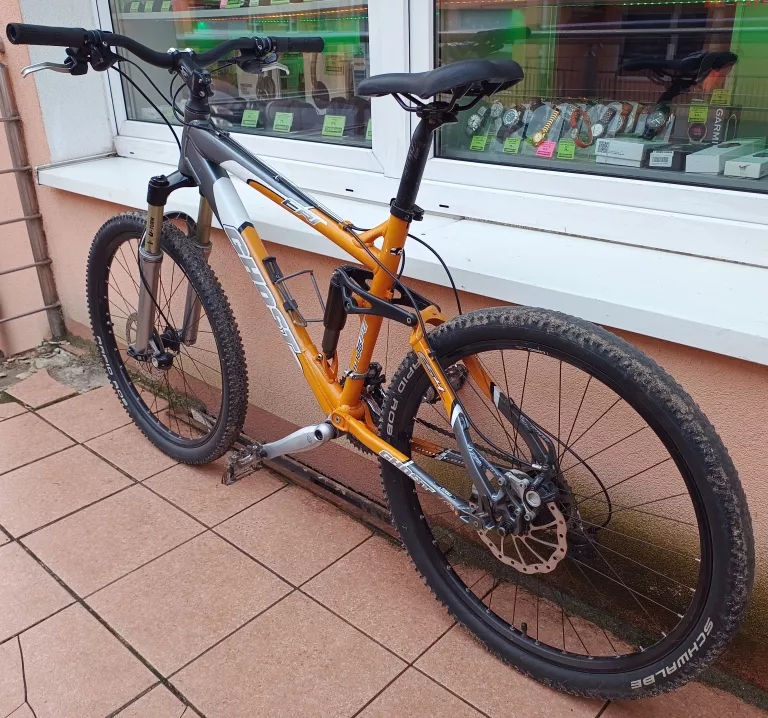 ROWER GHOST ERT 5700