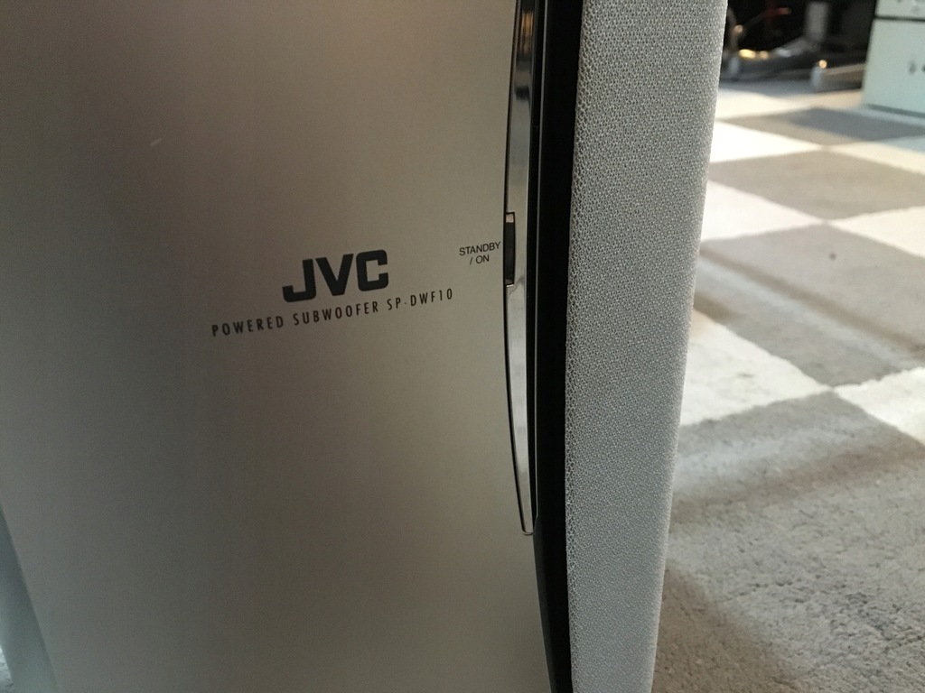 Купить Цифровой активный сабвуфер JVC SPDWF10 100 Вт отзывы, фото и характеристики на Aredi.ru