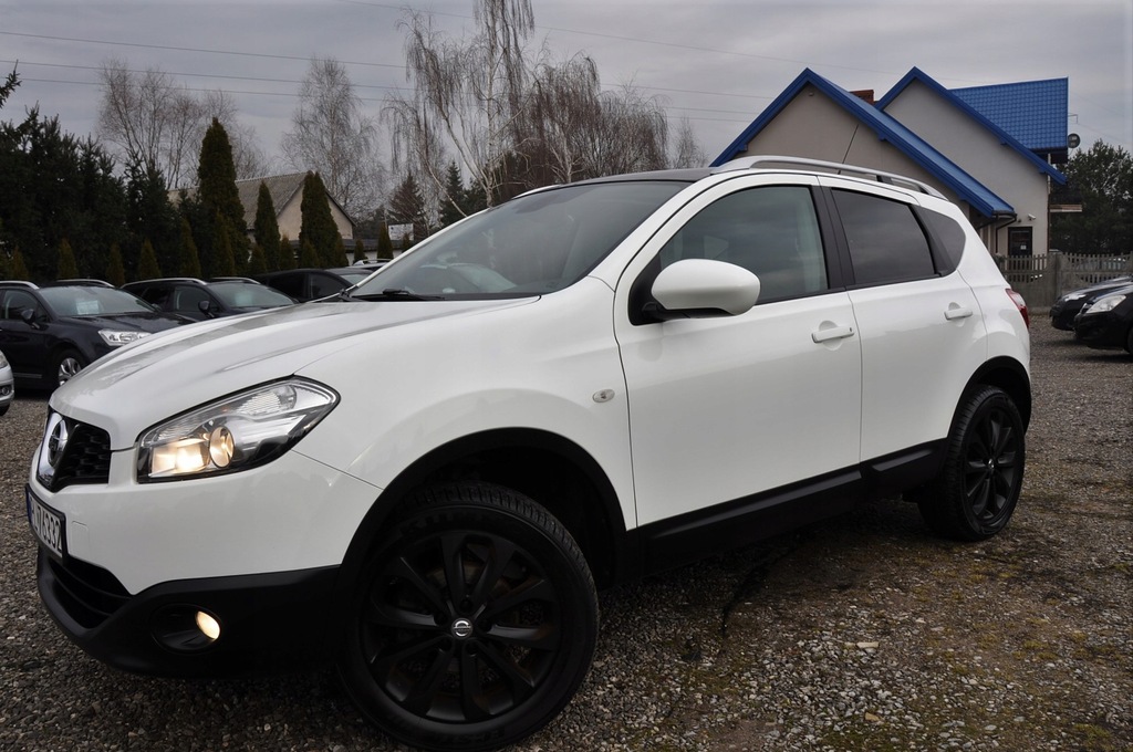 Lift 2.0 141km.Panorama Dach Navi+kamera cofania