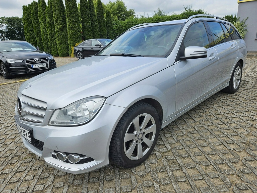 Mercedes C 200 2.2 CDI Diesel 136KM automat