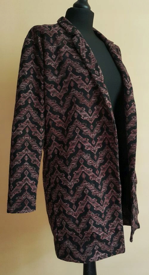 Miss Selfridge pudelkowy płaszcz print retro 34