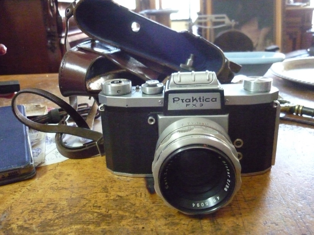 aparat praktica fx3