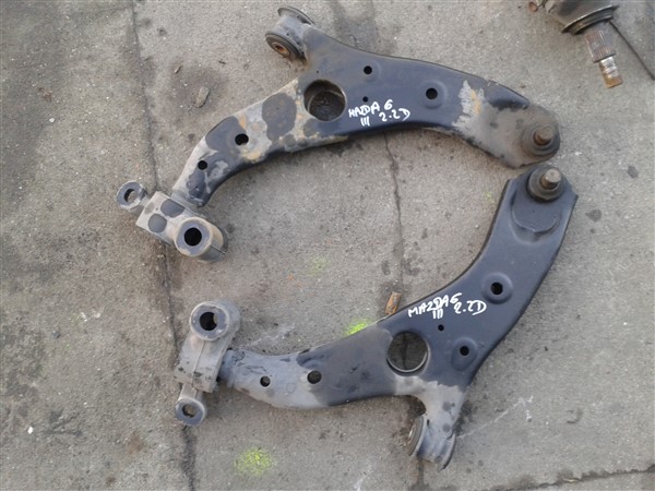 WAHACZ LEWY PRZEDNI MAZDA 6 III 2.2 D