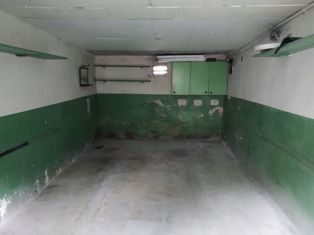 Garaż, Tarnowskie Góry, Tarnogórski (pow.), 16 m²
