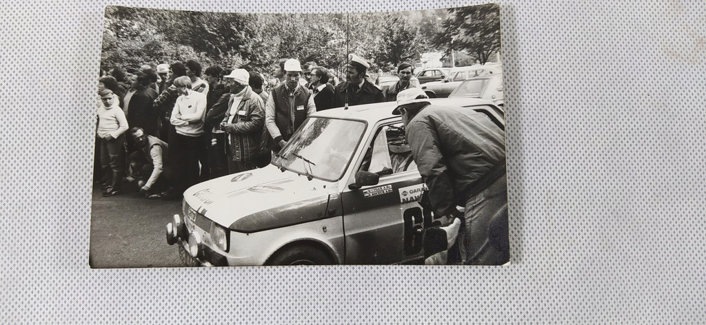 Rajd samochodowy, Fiat 126 p. W.Cygan, K.Koczur#