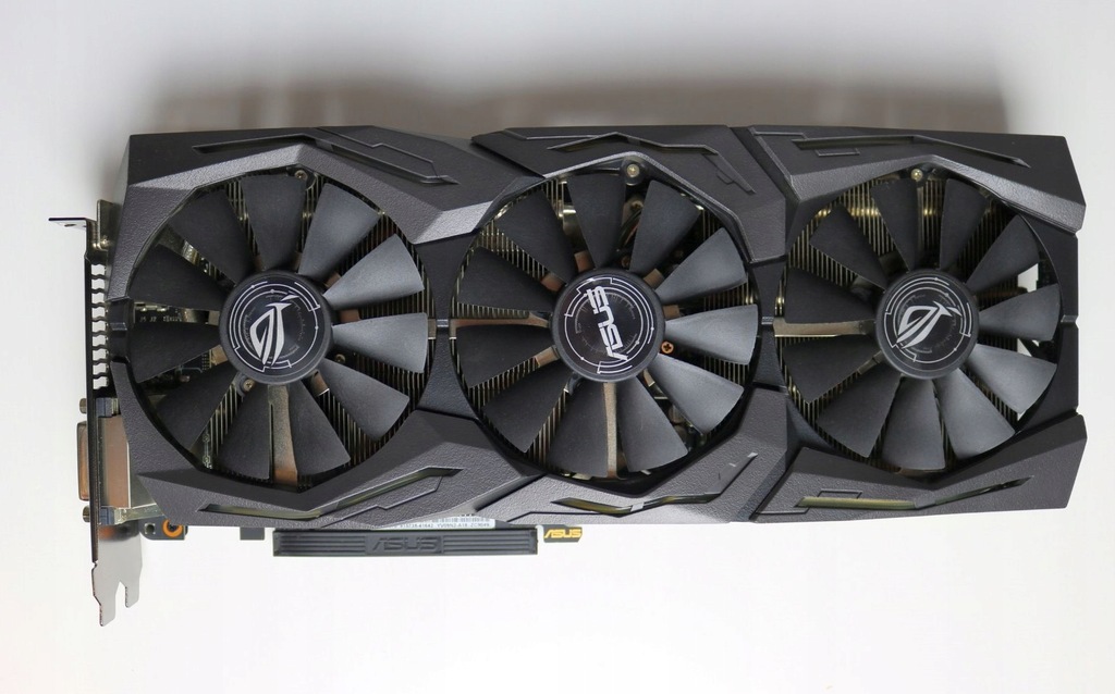 Купить ASUS GeForce GTX 1070 ROG STRIX GAMING 8 ГБ Gw FV!: отзывы, фото, характеристики в интерне-магазине Aredi.ru