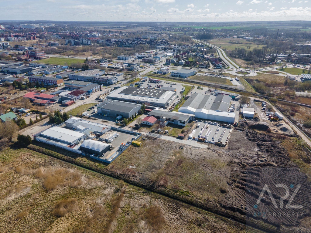 Magazyny i hale, Kołobrzeg, 1500 m²