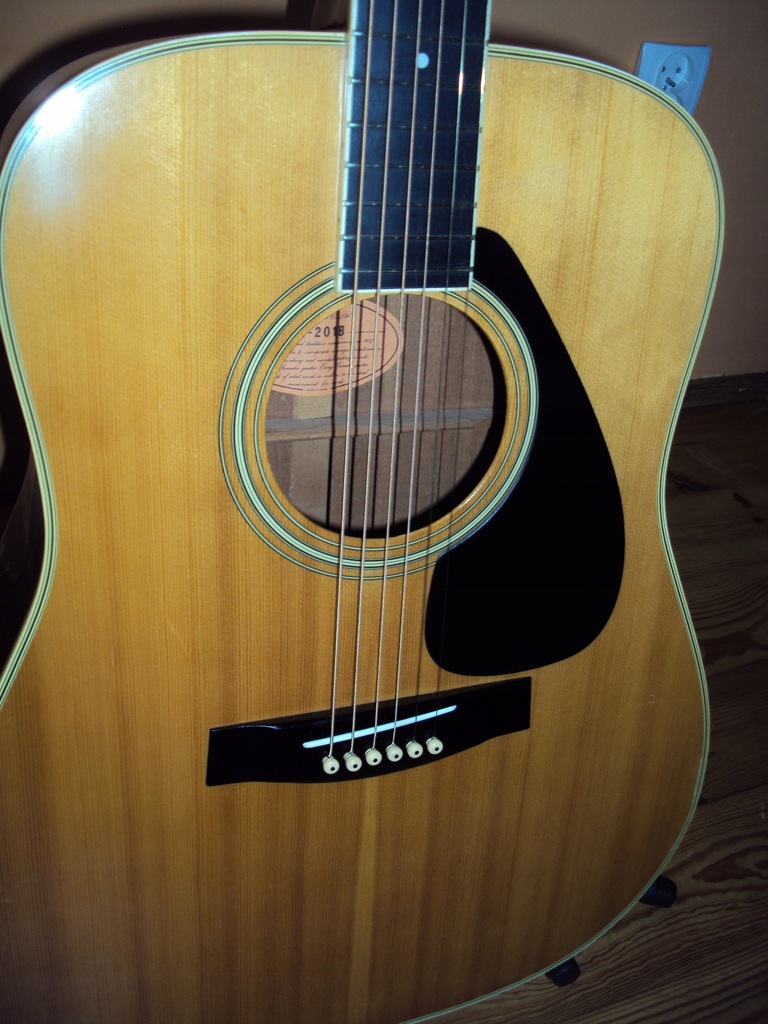 n*0様 YAMAHA FG-201B n*0様 YAMAHA FG-201B FG-201B Yamaha - ギター大図鑑 PoloPPo
