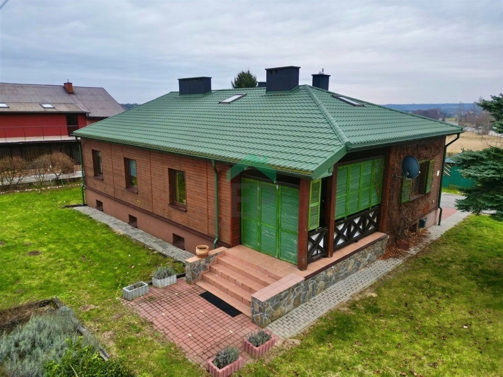 Dom, Mstów (gm.), 155 m²