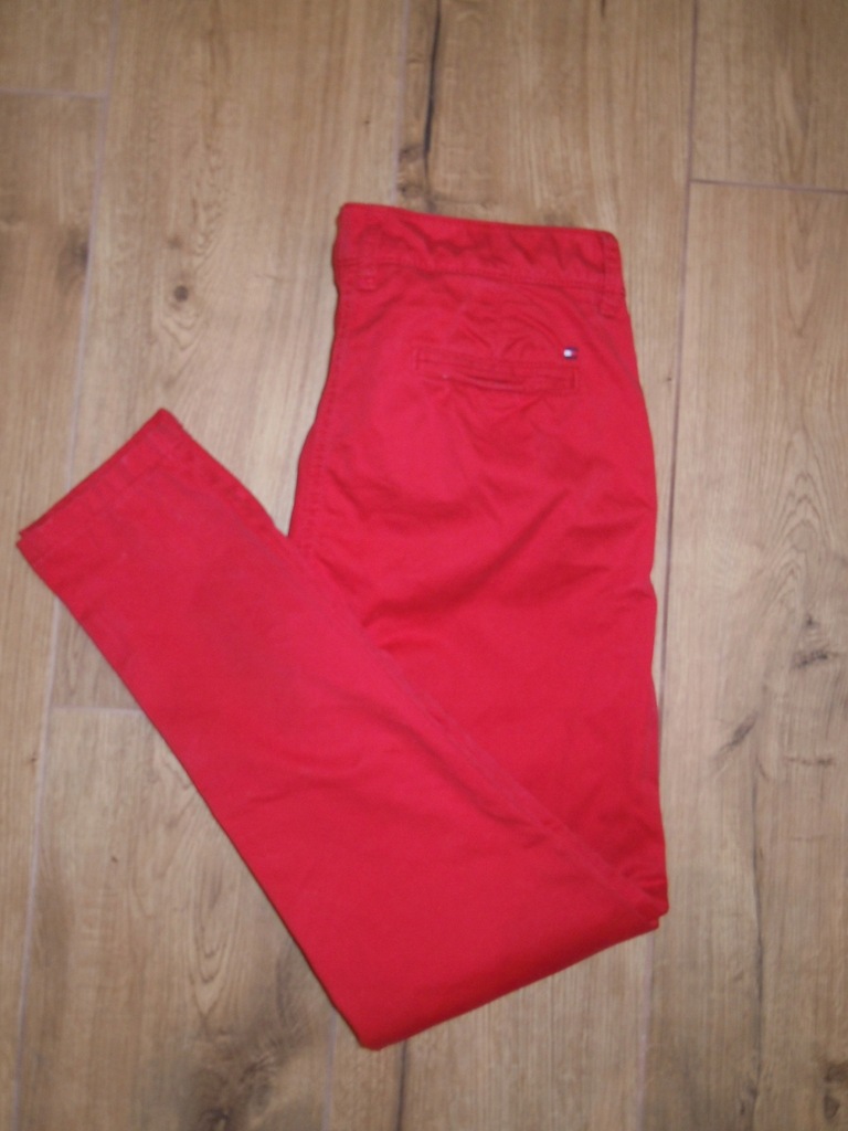 TOMMY HILFIGER czerwone spodnie r.XS BDB