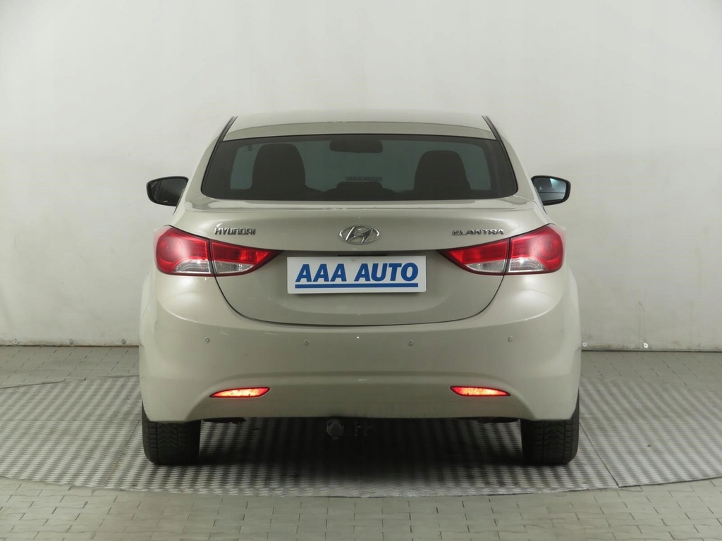 Hyundai Elantra 1.6 , Salon Polska, Serwis ASO