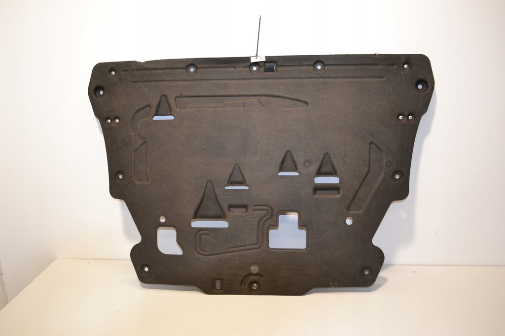PŁYTA OSŁONA POD SILNIKA VOLVO XC60 II OE 32226491