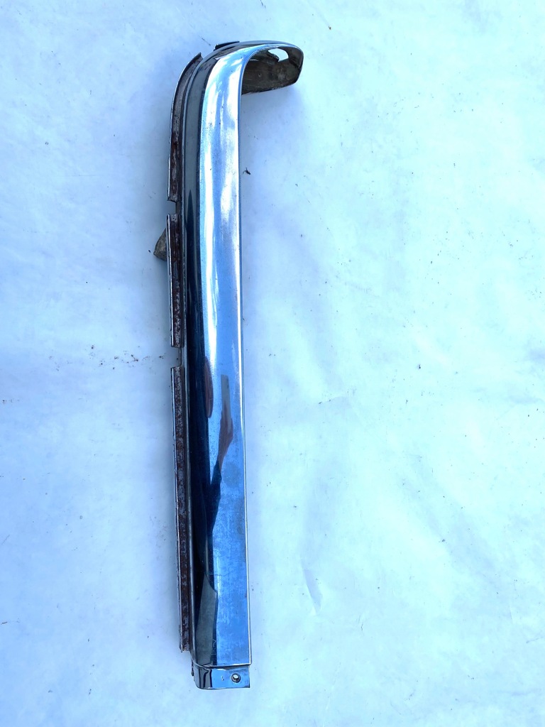 Zderzak lewy tył Mercedes W114 W115 Coupe