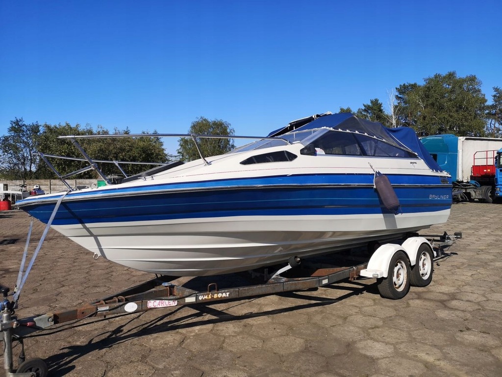 Купить КАБИНА BAYLINER MIRACLE V8 CAPRI *OMC 5,7 л: отзывы, фото, характеристики в интерне-магазине Aredi.ru