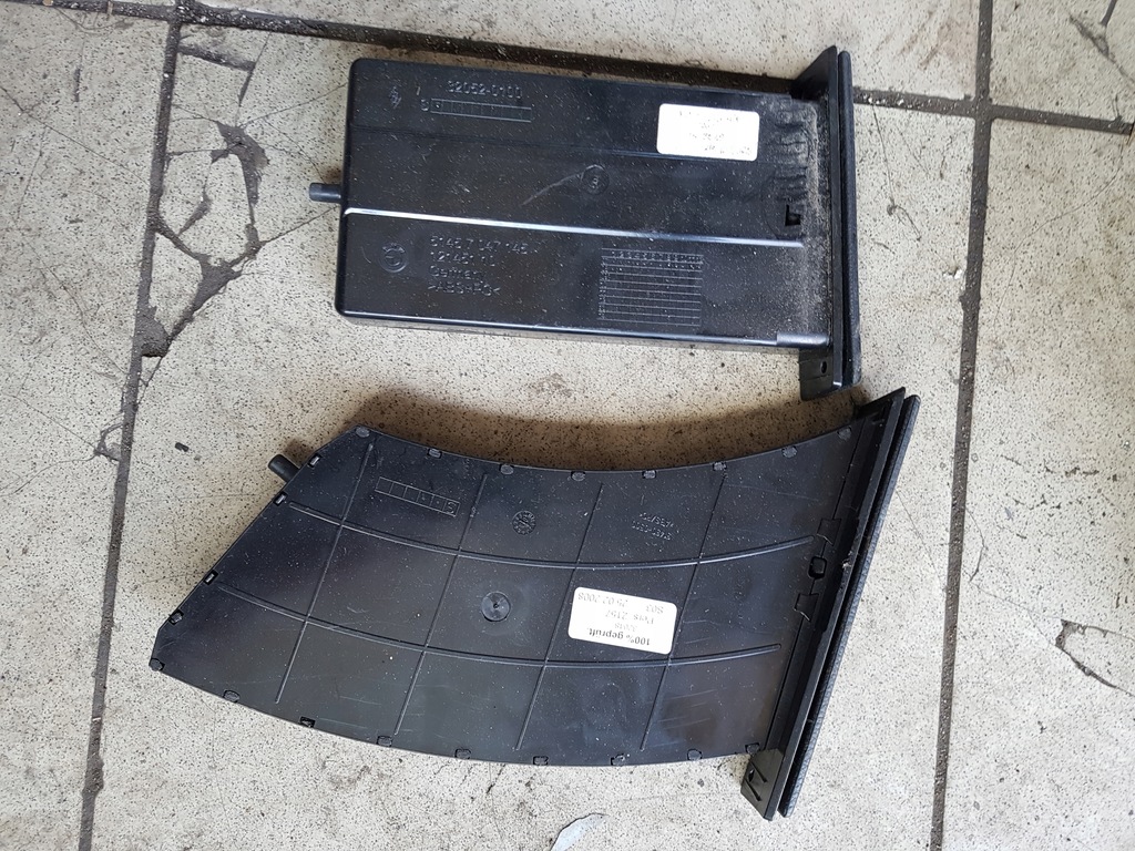 BMW E61 E60 UCHWYT NA KUBEK CUP HOLDER CZĘŚCI 11077860533 oficjalne