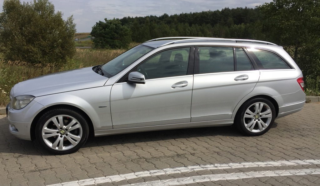 Купить Mercedes C180 Kompressor AVANTGARDE (салон Польша): отзывы, фото, характеристики в интерне-магазине Aredi.ru