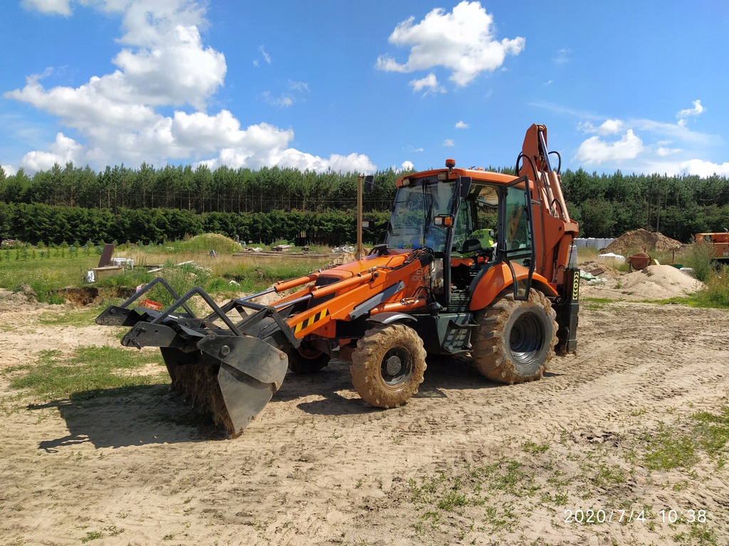 Koparko-ładowarka Fiat Hitachi fb 100