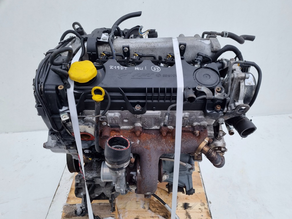 SILNIK KOMPLET Opel Zafira B 1.9 CDTI 120KM Z19DT 11117684800 oficjalne archiwum Allegro