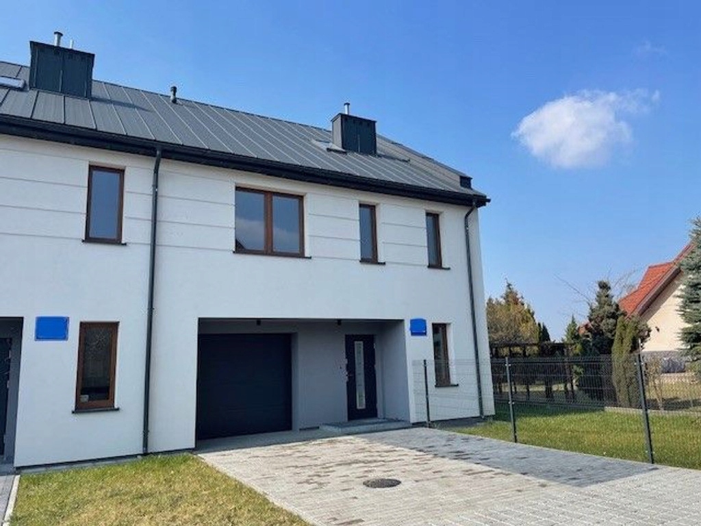 Dom, Piastów, Pruszkowski, 133 m²