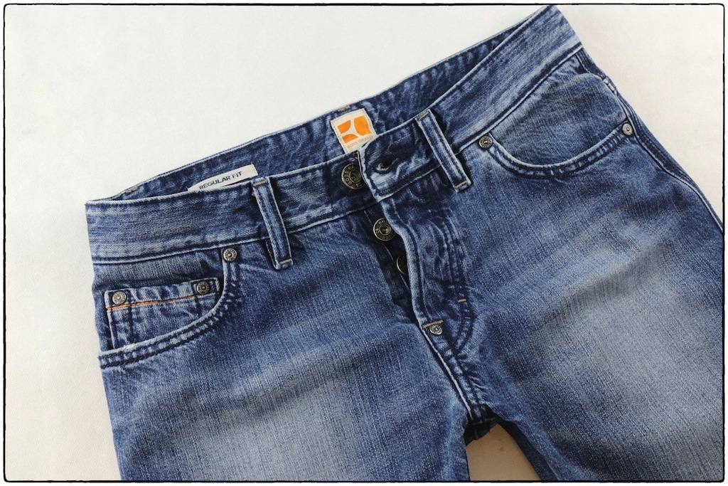 HUGO BOSS jeansy rozm: 30/32 PAS: 80cm